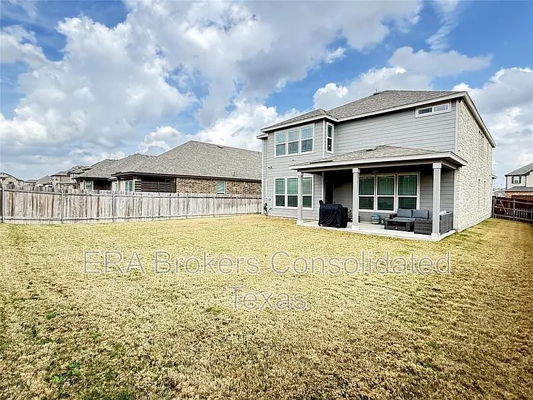 4644 Padula Dr — Photo 30