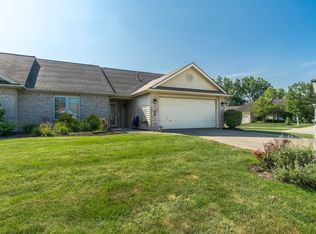 7477 Glen Gelder Cir, Fort Wayne, IN