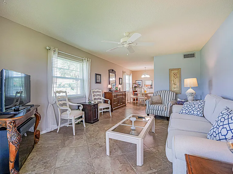 106 Spring Lake Ct #201 — Photo 9