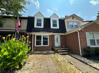 486 Falling Ln, Virginia Beach, VA 23454