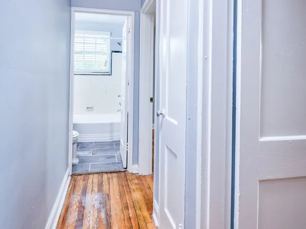 Spacious Updated Apartments, Inquire Today!!