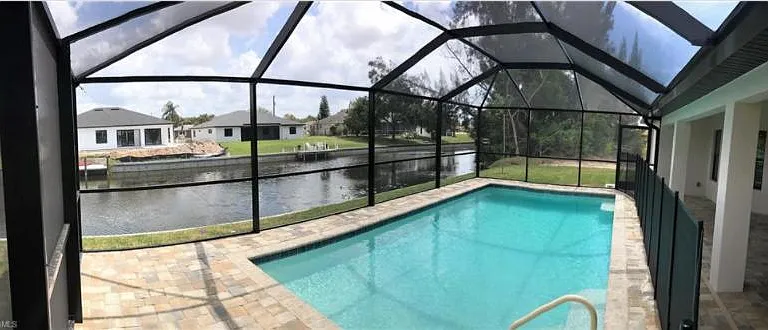 815 SW 11th Ct — Photo 14