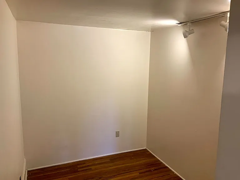 1176 Mill St #6 — Photo 18
