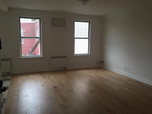 Rented by Sophie Bednarczyk | media 17