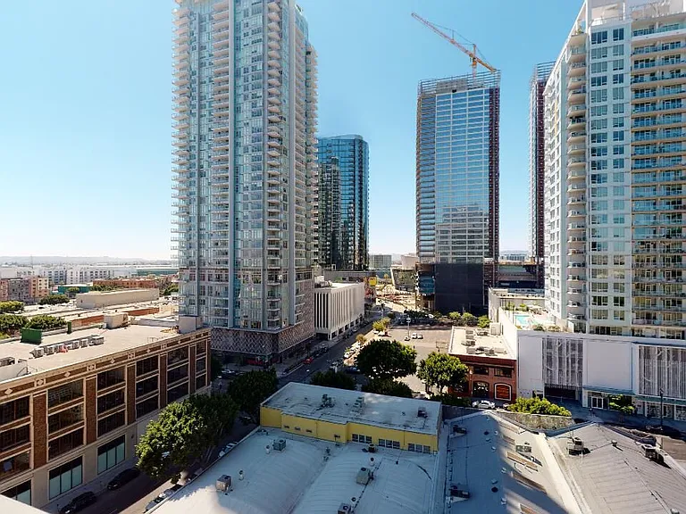 1155 S Grand Ave #1108 — Photo 10