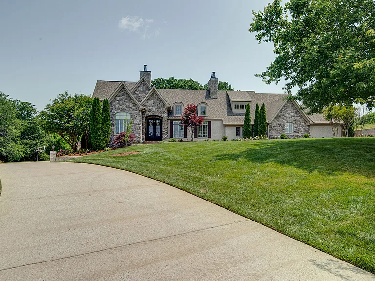 6605 Goshawk Ct — Photo 5