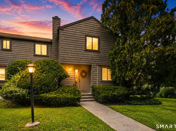 41 Happy Hollow Circle #D, Stratford, CT 06614