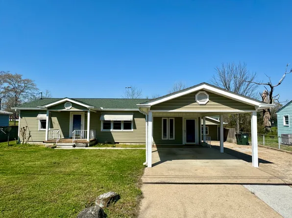 3 Walker Ave, Fort Oglethorpe, GA 30742