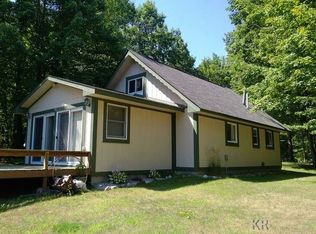 827 Beulah Ct, Gladwin, MI 48624