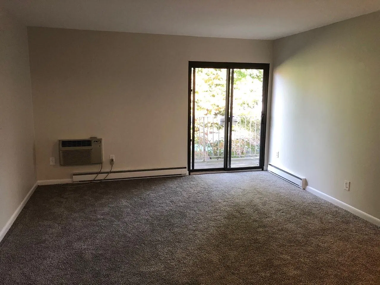 445 Hope St — Photo 2
