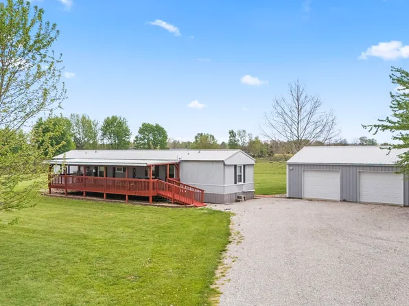 4999 W Lake Rd W, Scottsburg, IN 47170