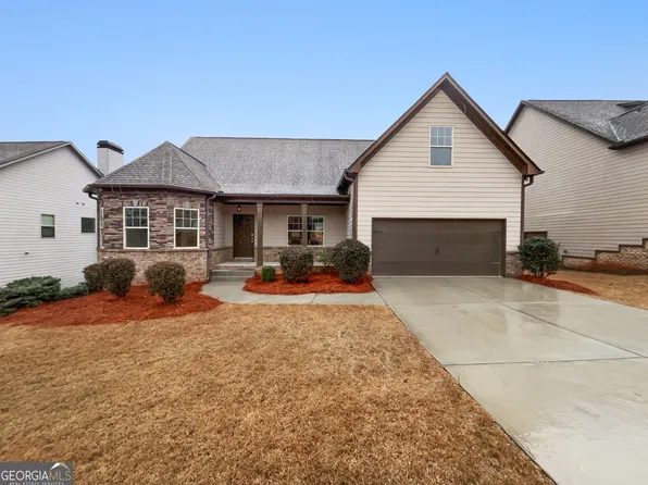 6351 Spring Cove Dr, Flowery Branch, GA 30542