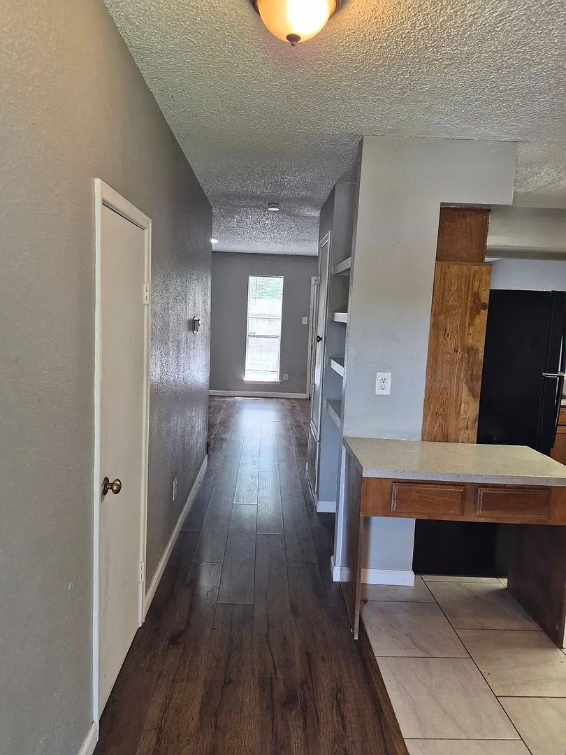 4906 Ali Ave. #4, San Antonio, TX. 78229 — Photo 3