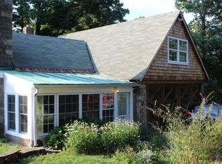 525 N Manoa Rd #C, Havertown, PA 19083