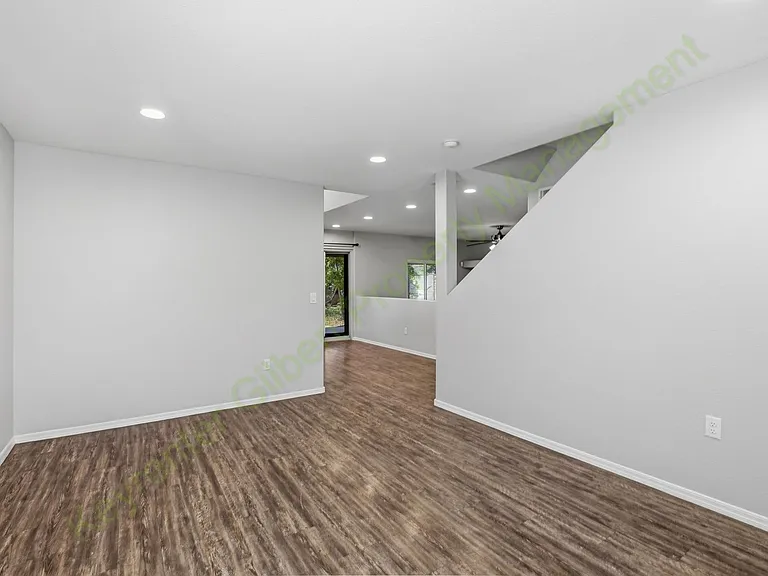 1333 W Glenmere Dr — Photo 7