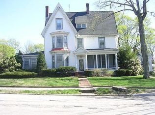 28 High St, Franklin, MA 02038