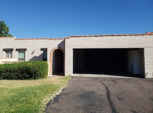 1165 Zircon Ct, Rio Rico, AZ 85648