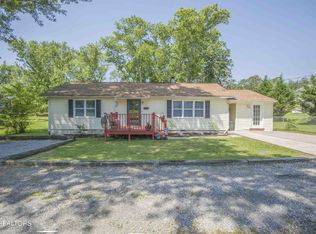 102 Briar Rd, Oak Ridge, TN 37830
