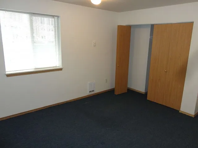 3 bathroom, 2 bathroom 3 bathroom, 2 bathroom