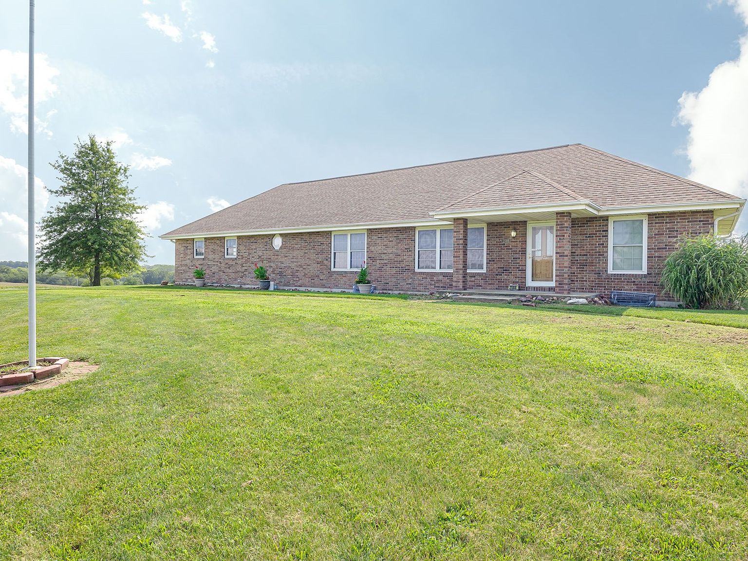 2586 NE Independence Rd, Hamilton, MO 64644 Zillow