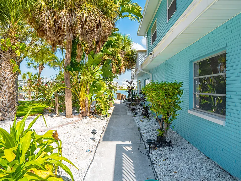7885 Boca Ciega Dr #3 — Photo 27