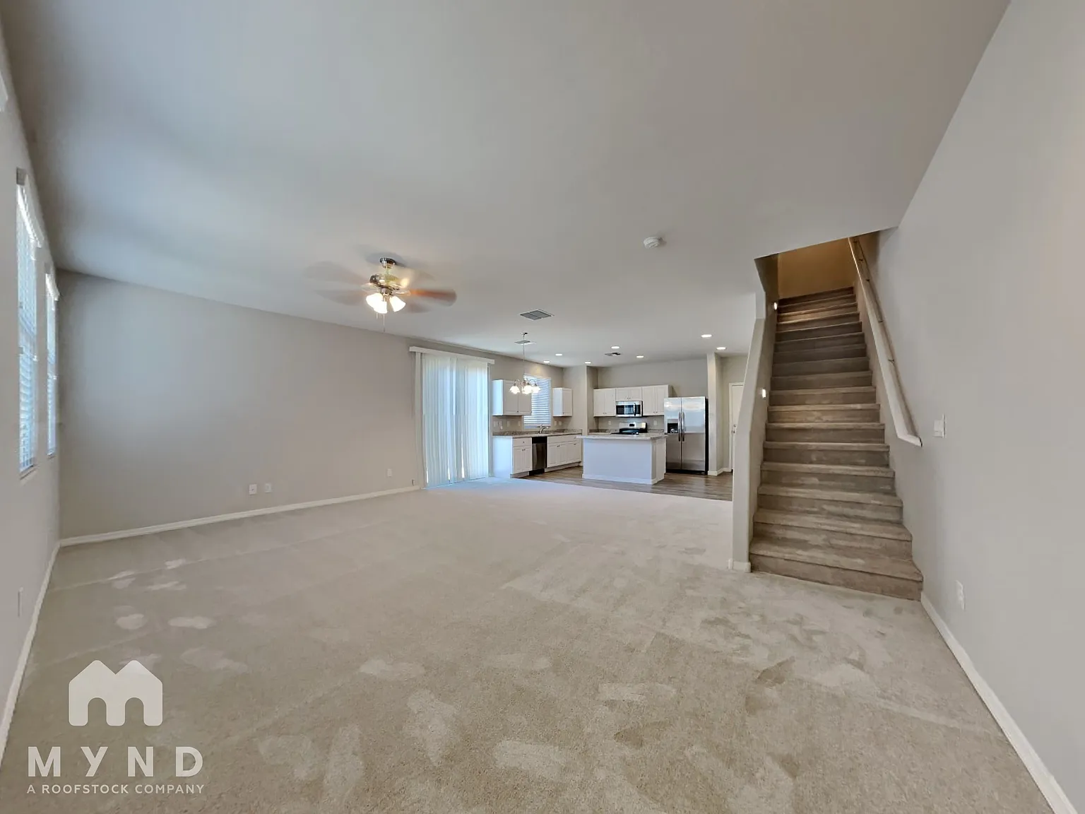 3 bed, 2.5 bath, 1934 sqft, $1,995 — Photo 4