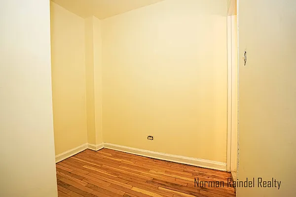 Rented by Norman Raindel, LREB | media 13