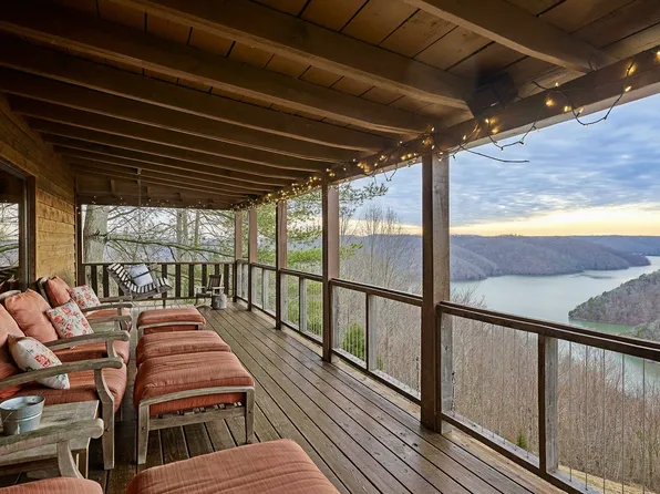 207 Dillon Rd, Baxter, TN 38544