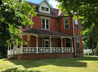 889 N Market St APT 2, Lisbon, OH