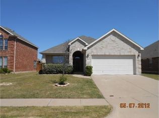 3172 Guadaloupe, Grand Prairie, TX 75054