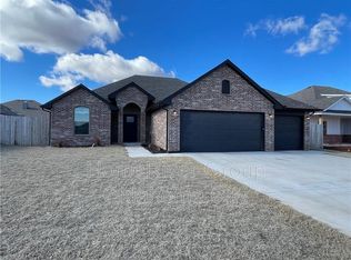 709 N Cottontail Way, Mustang, OK 73064