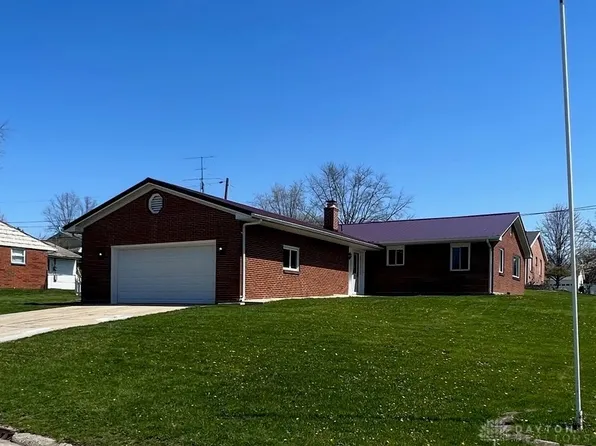 1213 Sugar Maple Dr, Greenville, OH 45331