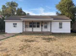 919 Hickory St, Altus, OK 73521