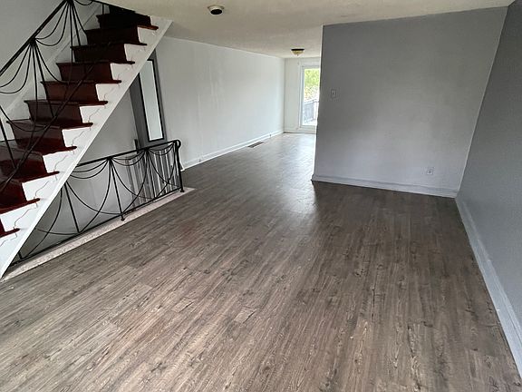 5th image of 7721 Overbrook Ave