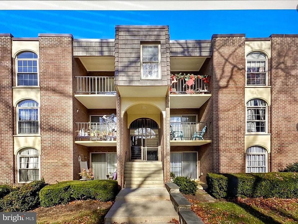 1st image of 3334 Woodburn Village Dr APT 31