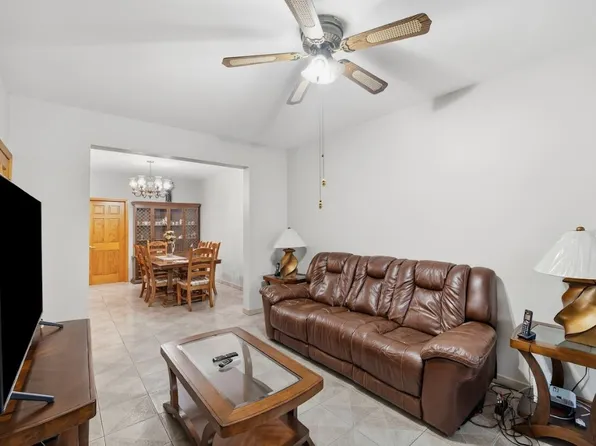 20-15 Menahan Street image 11 of 38