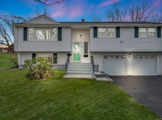 217 Harding Ave, Newington, CT 06111