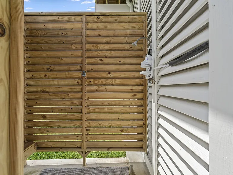 863 Selwyn Rd #ID1558167P — Photo 42