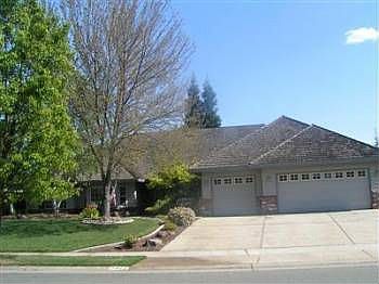 2nd image of 5022 Runway Dr