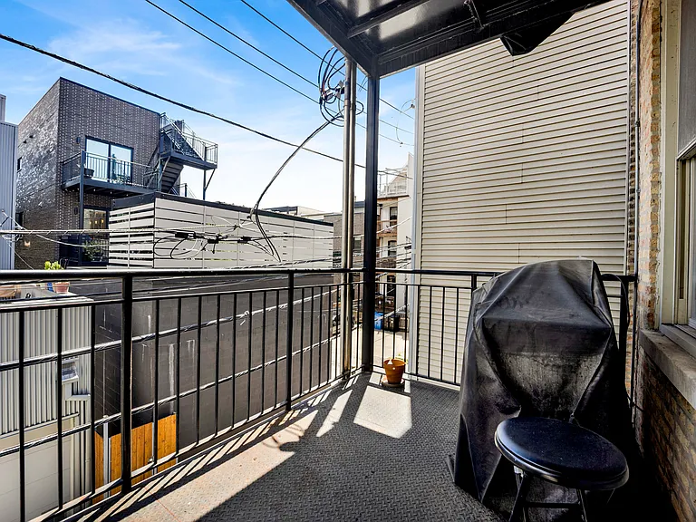 2143 N Western Ave #2R — Photo 11