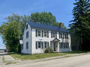 15 Lowell St, Calais, ME 04619