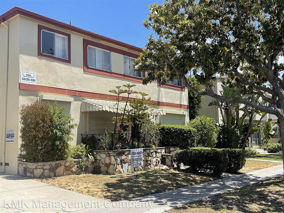 1st image of 308 S Doheny Dr APT 5