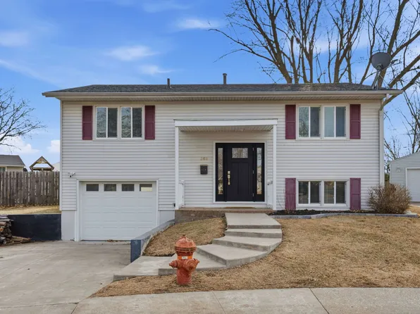 368 33rd Avenue Ct, East Moline, IL 61244