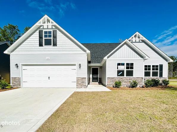 137 Tides End Drive, Holly Ridge, NC 28445