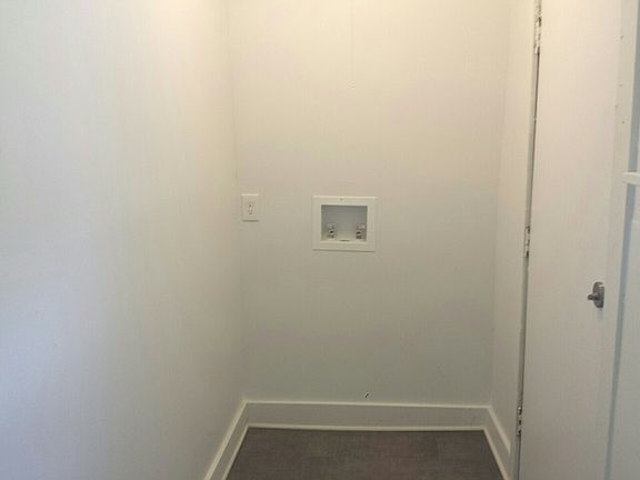 3rd image of 313 E Branyon Heights Ave