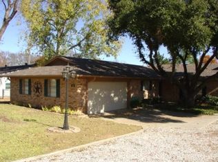 120 Blackfoot Trl, Lake Kiowa, TX 76240