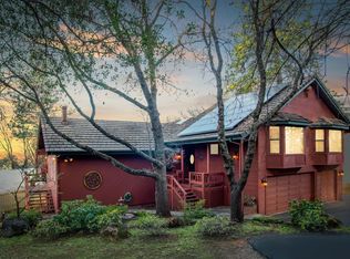 17305 Grace Ct, Grass Valley, CA 95949