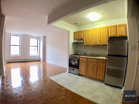 Rented by Bond New York | media 6