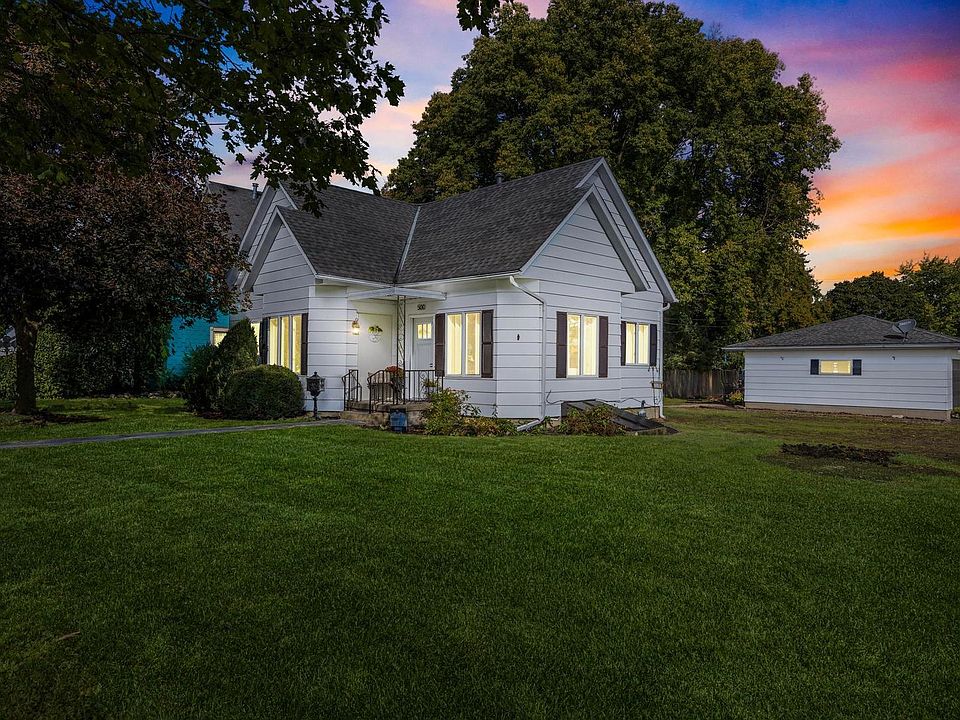 1st image of 500 W Elm St