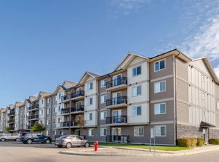110 Molland Ln, Saskatoon, SK S7M 1L2
